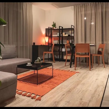 Apartment Mieszkanie W Pruszkowie *